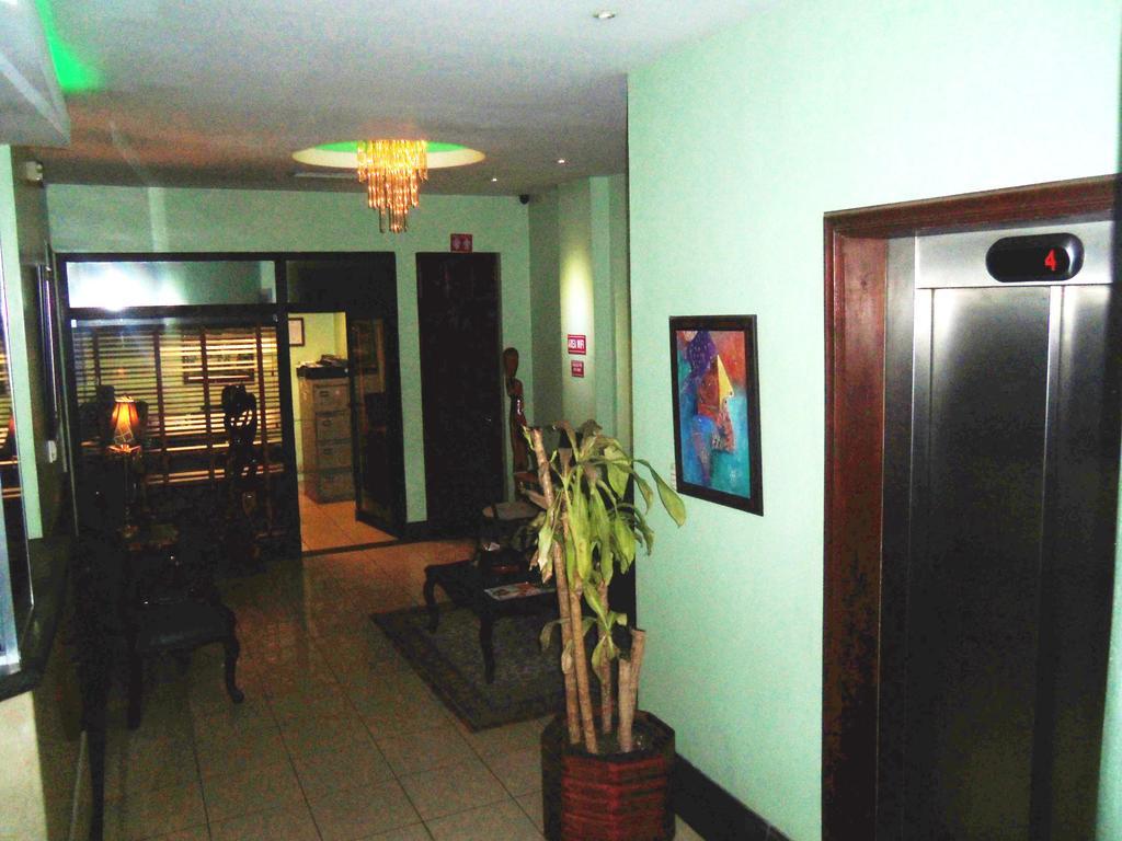 Hotel Discovery Santo Domingo Exterior photo