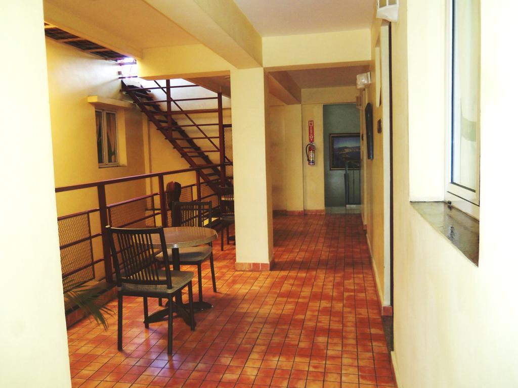 Hotel Discovery Santo Domingo Exterior photo