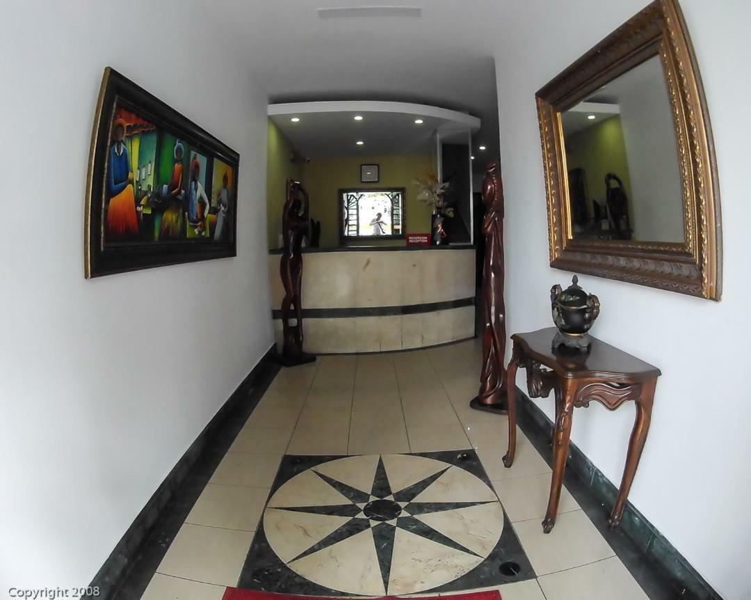 Hotel Discovery Santo Domingo Exterior photo
